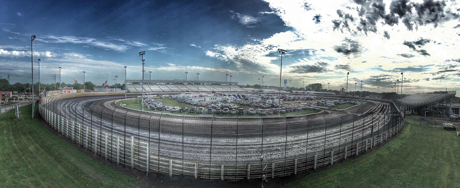 Knoxville Raceway 10 Bing Bang is a Des moines video production and marketing agency